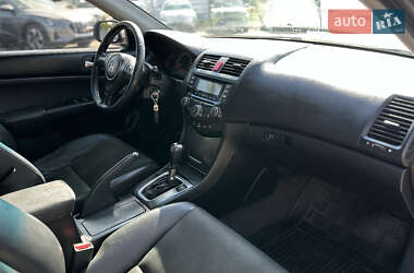 Седан Honda Accord 2006 в 