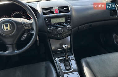 Седан Honda Accord 2006 в 