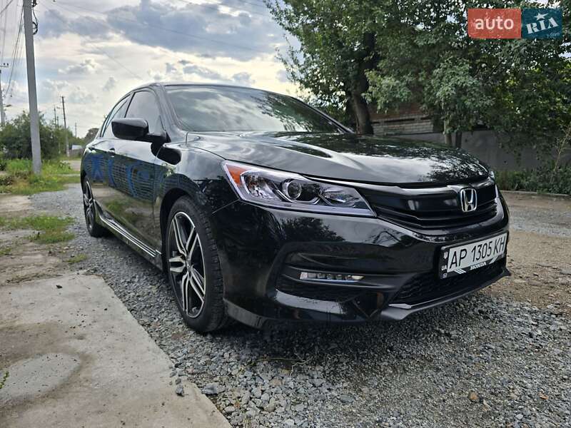 Седан Honda Accord 2016 в Запорожье