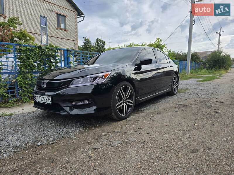 Седан Honda Accord 2016 в Запорожье