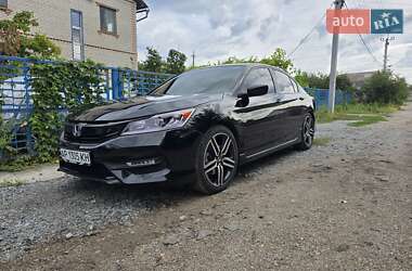 Седан Honda Accord 2016 в 
