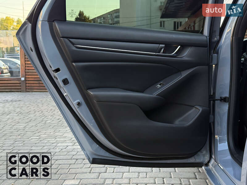 Седан Honda Accord 2022 в Одесі