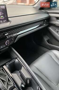 Седан Honda Accord 2023 в 