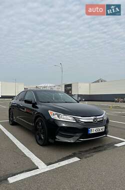 Седан Honda Accord 2016 в Києві
