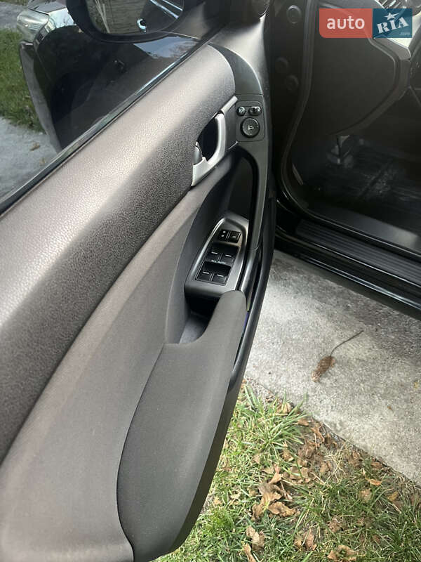 Седан Honda Accord 2011 в Білій Церкві