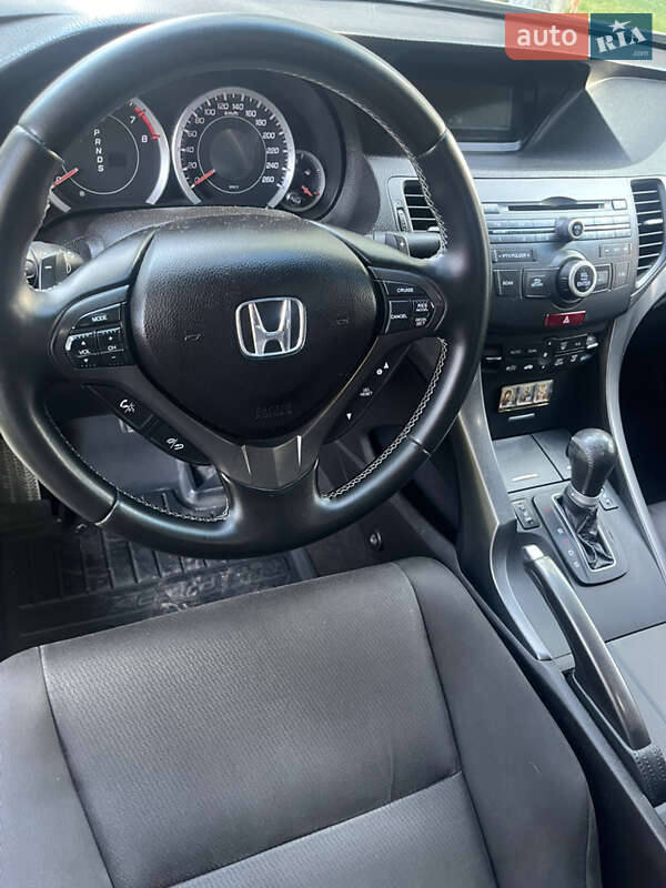 Седан Honda Accord 2011 в Білій Церкві