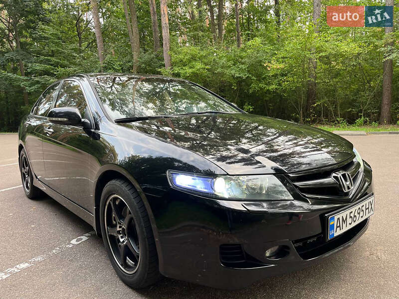 Седан Honda Accord 2006 в Житомире