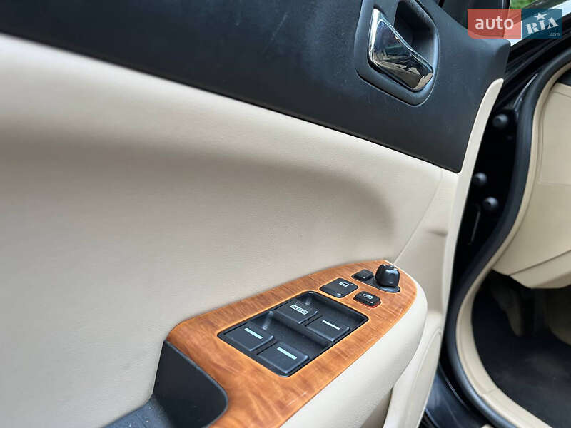 Седан Honda Accord 2006 в Житомире
