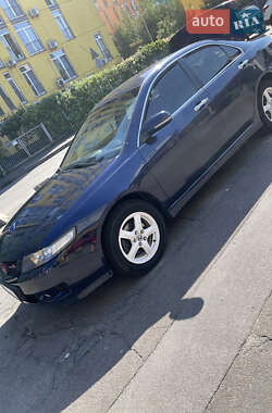 Седан Honda Accord 2006 в Киеве