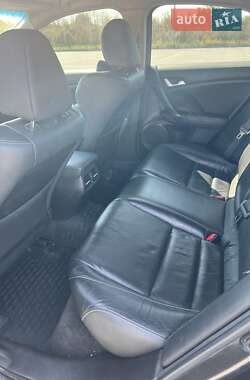Седан Honda Accord 2012 в 