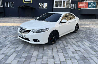 Седан Honda Accord 2011 в Ахтырке