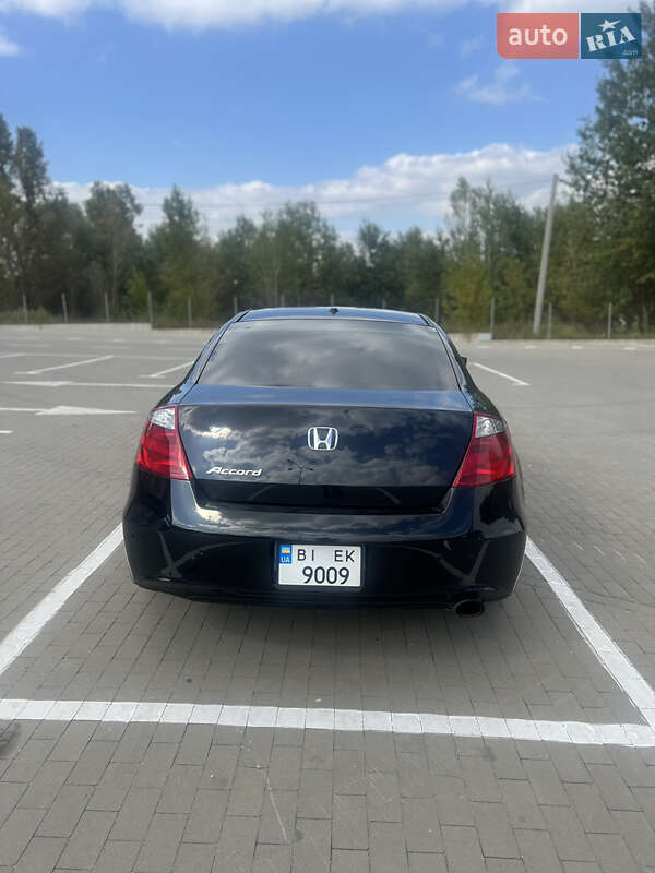 Купе Honda Accord 2008 в Сумах