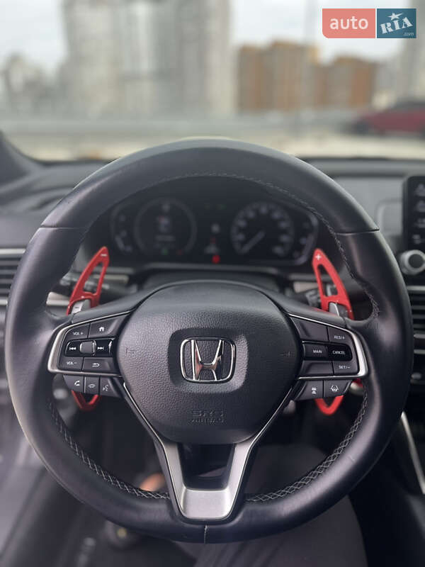 Седан Honda Accord 2018 в Києві