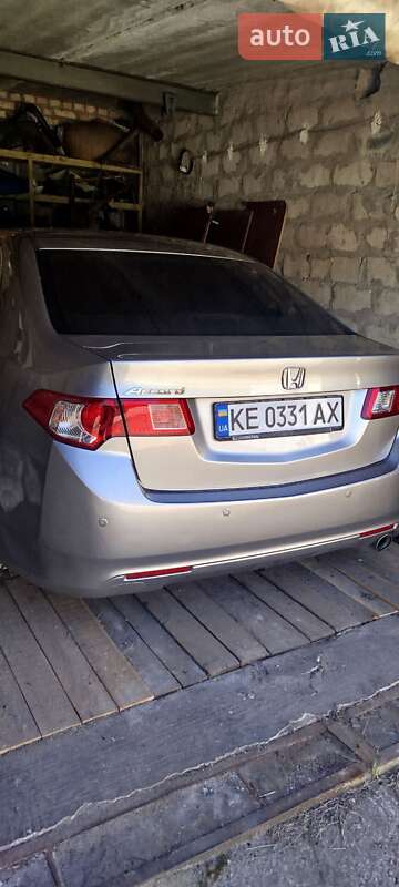 Седан Honda Accord 2008 в Никополе