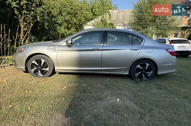 Седан Honda Accord 2014 в 