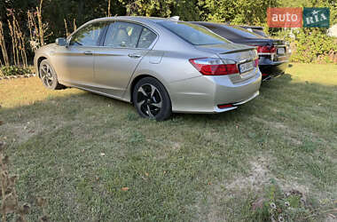 Седан Honda Accord 2014 в 