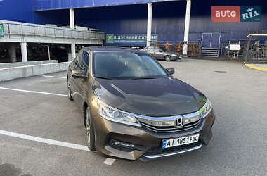 Седан Honda Accord 2016 в Киеве