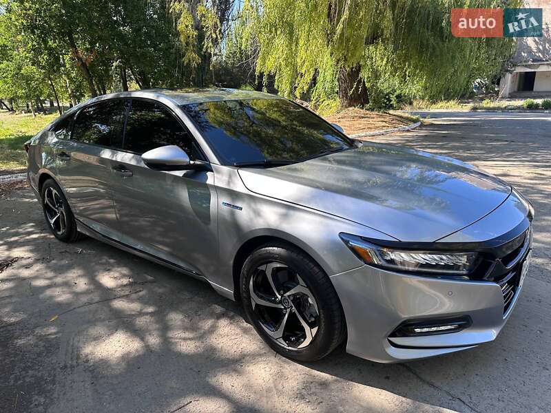 Седан Honda Accord 2020 в Марганце