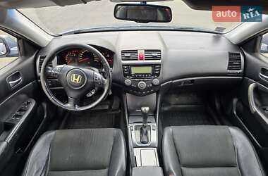 Седан Honda Accord 2006 в 