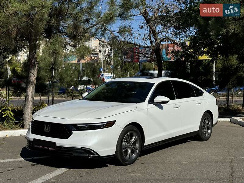 Седан Honda Accord 2024 в 