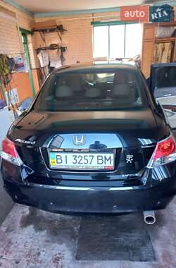 Седан Honda Accord 2008 в Заводском