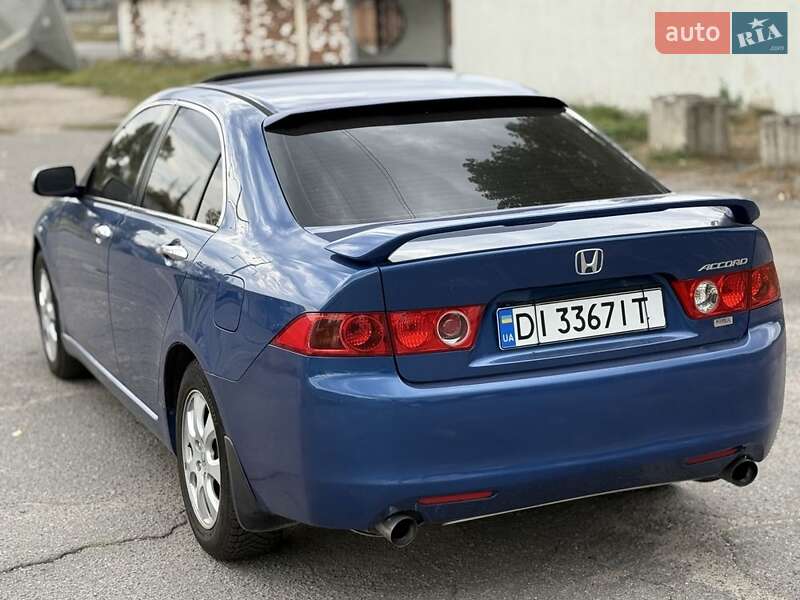 Седан Honda Accord 2003 в Кременчуге