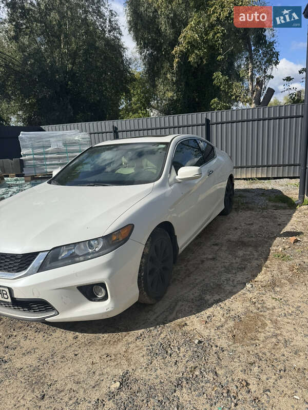Купе Honda Accord 2015 в Киеве