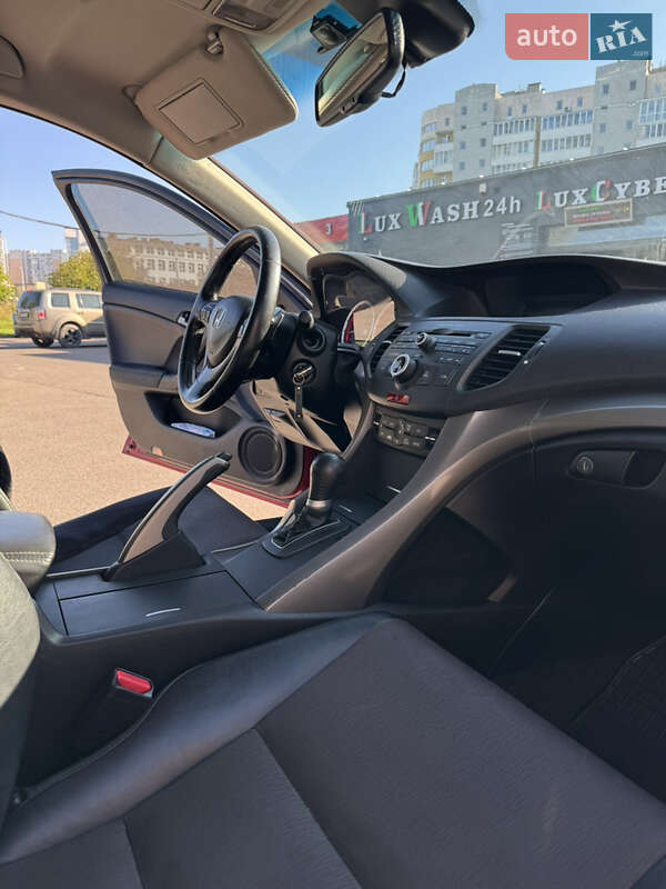 Седан Honda Accord 2008 в Львові