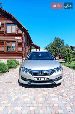 Седан Honda Accord 2017 в Шепетовке