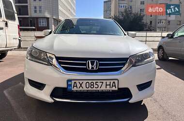 Седан Honda Accord 2015 в Харькове
