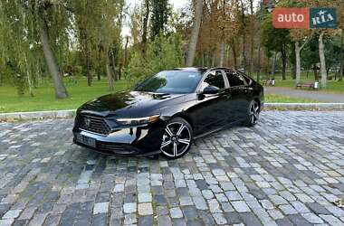 Седан Honda Accord 2023 в Киеве