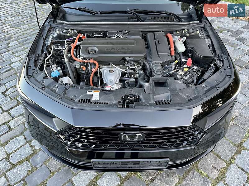 Седан Honda Accord 2023 в Киеве