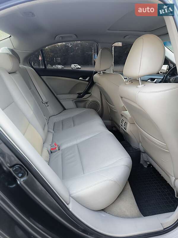 Седан Honda Accord 2008 в Днепре