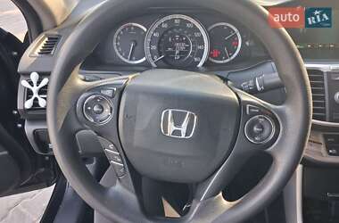 Седан Honda Accord 2015 в 