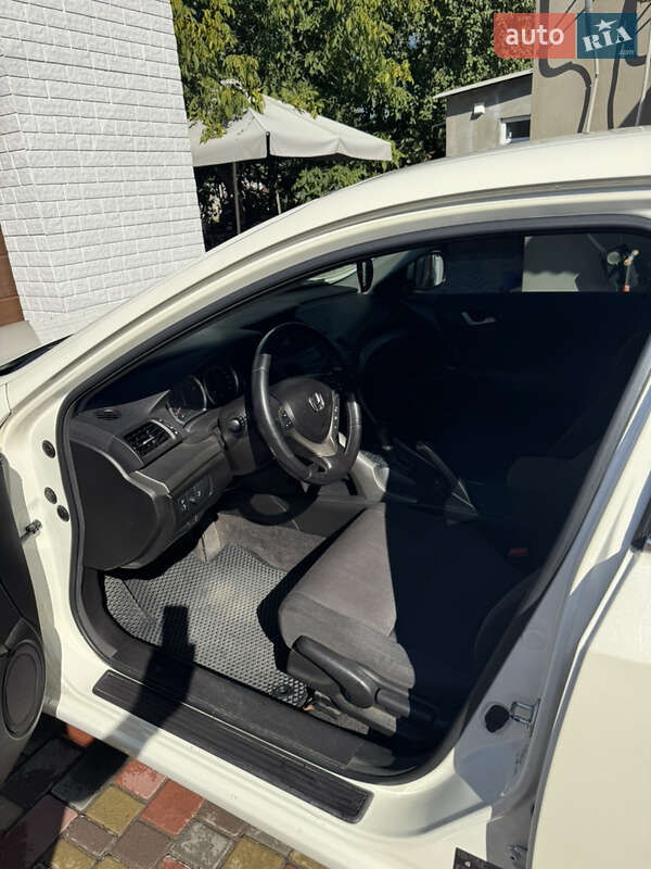 Седан Honda Accord 2008 в Олександрії