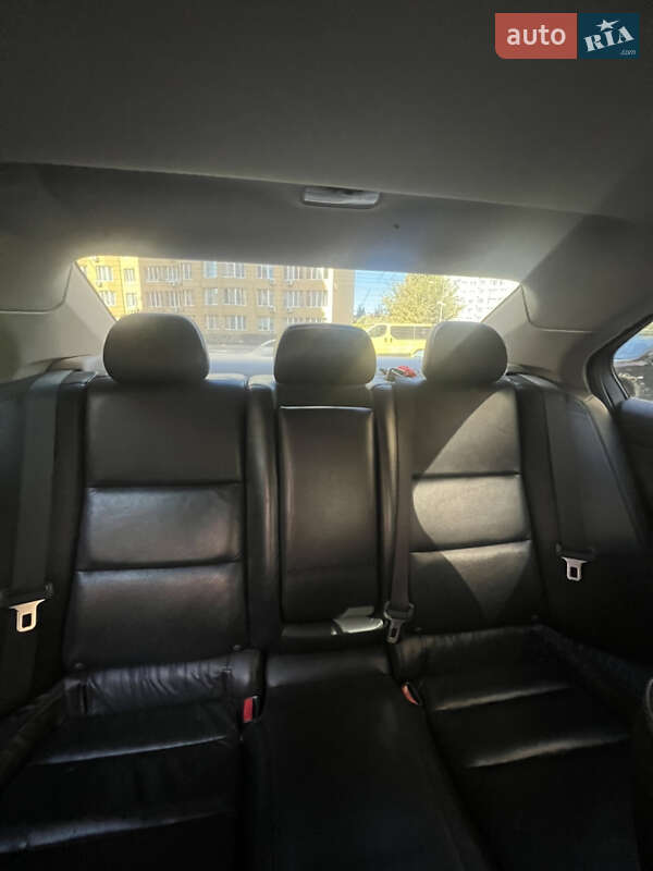 Седан Honda Accord 2008 в Киеве