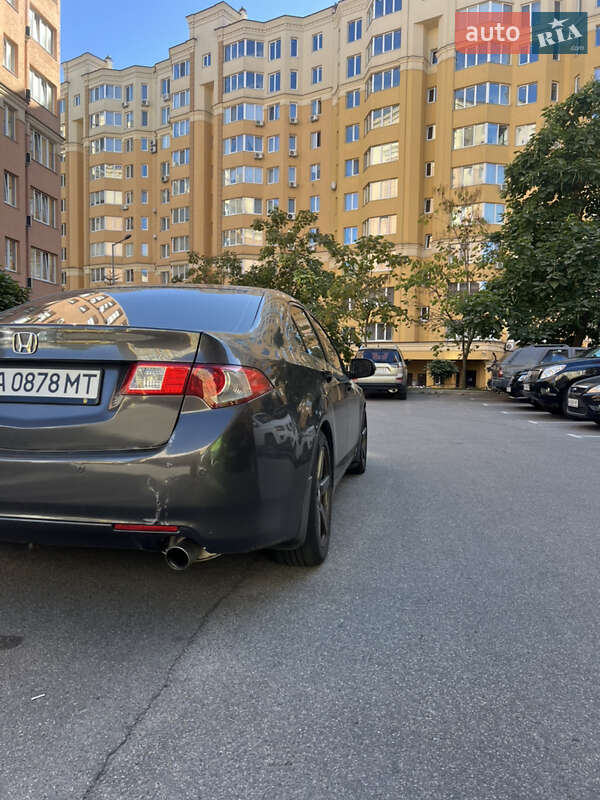Седан Honda Accord 2008 в Киеве