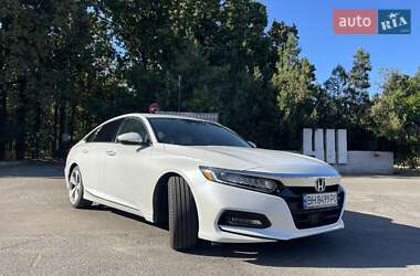 Седан Honda Accord 2018 в Одессе