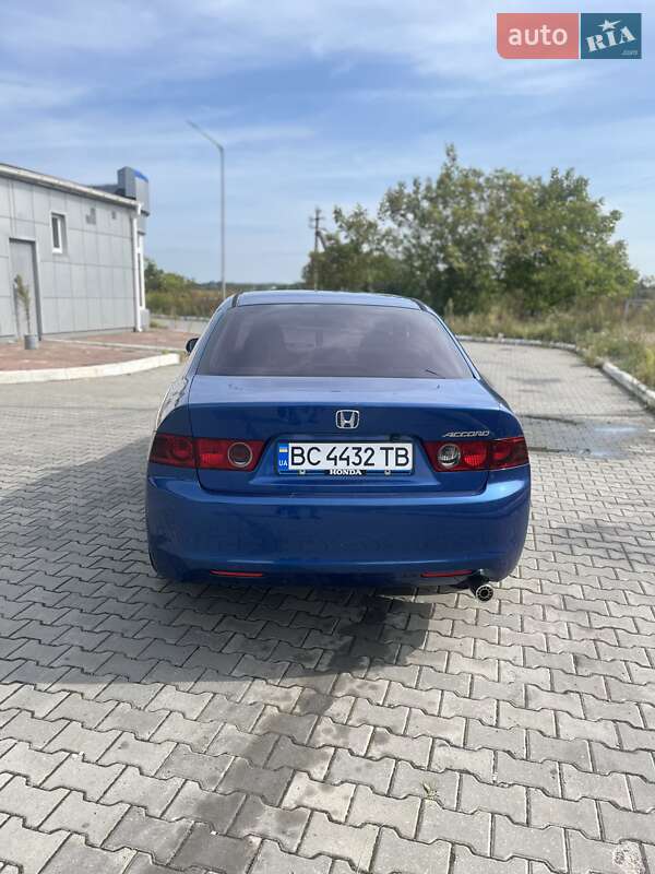 Седан Honda Accord 2003 в Львові