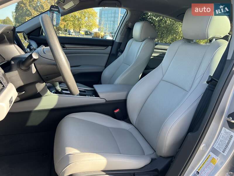 Седан Honda Accord 2019 в Дніпрі