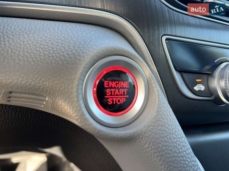 Седан Honda Accord 2019 в Дніпрі