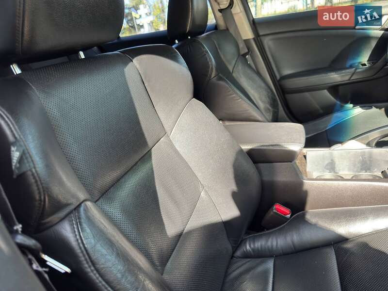 Седан Honda Accord 2011 в Ахтырке