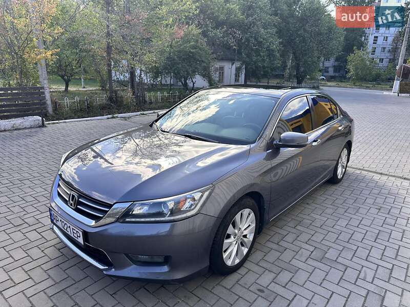 Седан Honda Accord 2015 в Запоріжжі