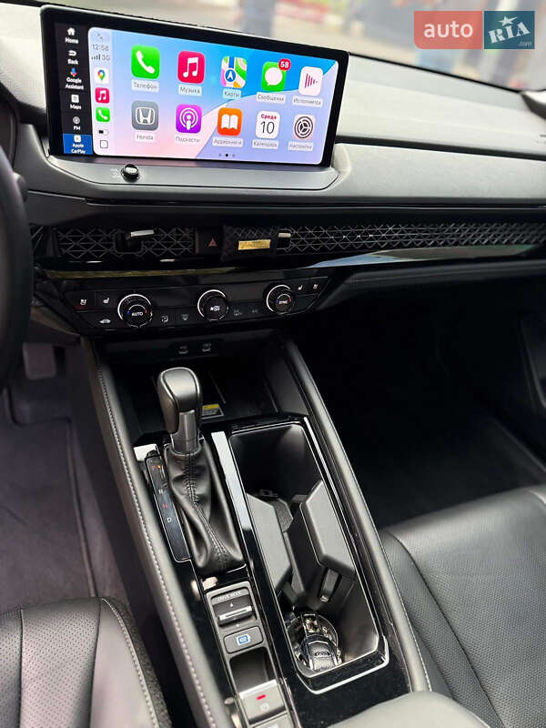 Седан Honda Accord 2023 в Днепре