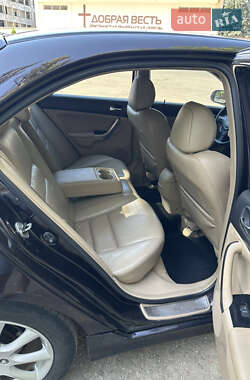Седан Honda Accord 2006 в 
