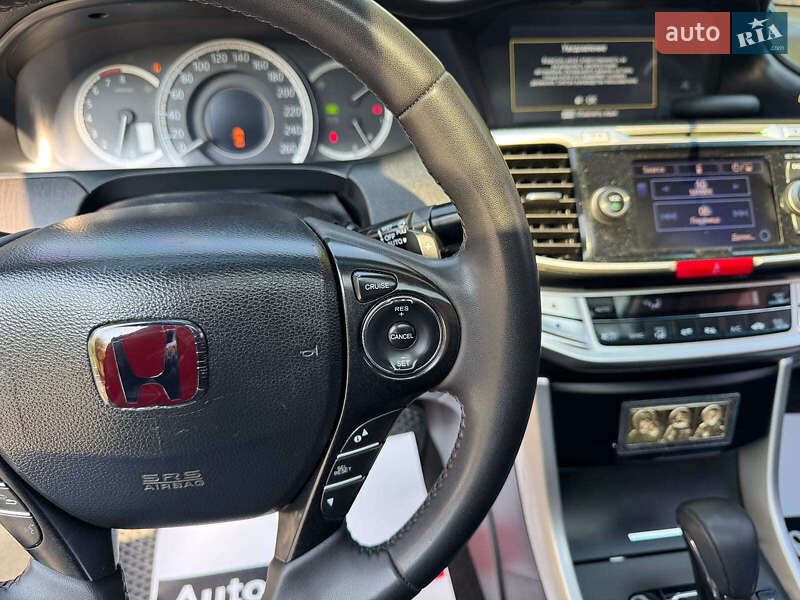 Седан Honda Accord 2013 в Запоріжжі