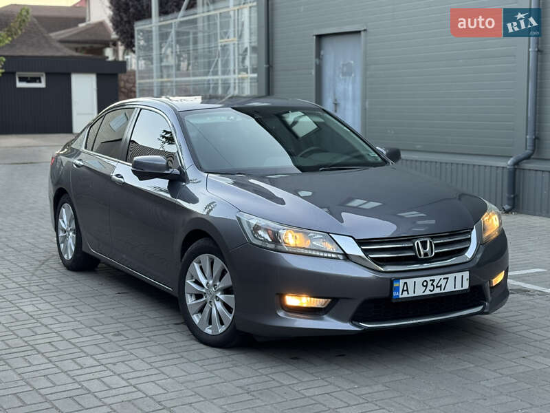 Седан Honda Accord 2014 в 
