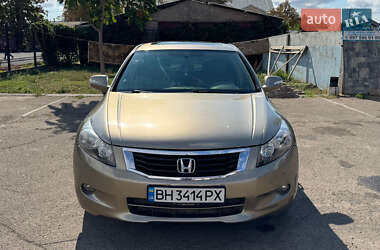 Седан Honda Accord 2008 в Килии