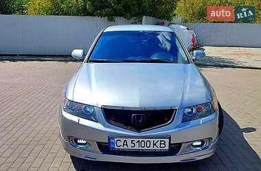 Седан Honda Accord 2004 в 