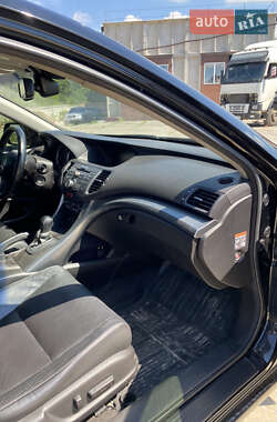 Седан Honda Accord 2012 в 